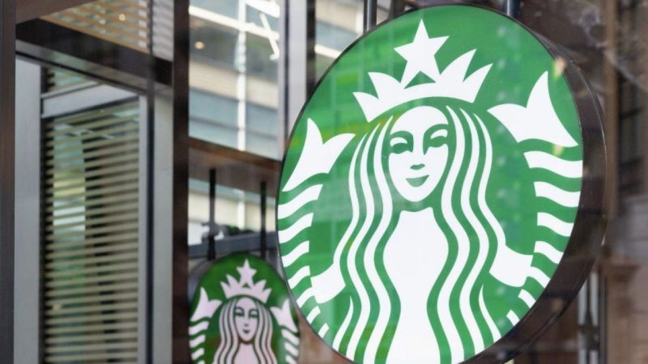 Starbucks’ta fiyatlarına Yeni Zam! Rekor seviyeye ulaştı: Latte, Mocha, filtre kahve ne kadar oldu? Kahvesiz güne başlamayanlar, bu habere çok üzülecek…