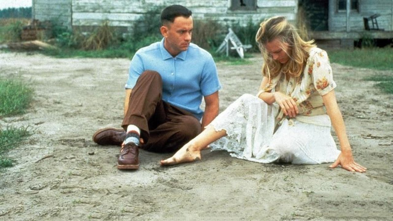 Ünlü Oyuncu O Filminden Elde Ettiği Kazanç Dudak Uçuklattı! Tom Hanks, Forrest Gump'tan 70 milyon dolar kazandı...