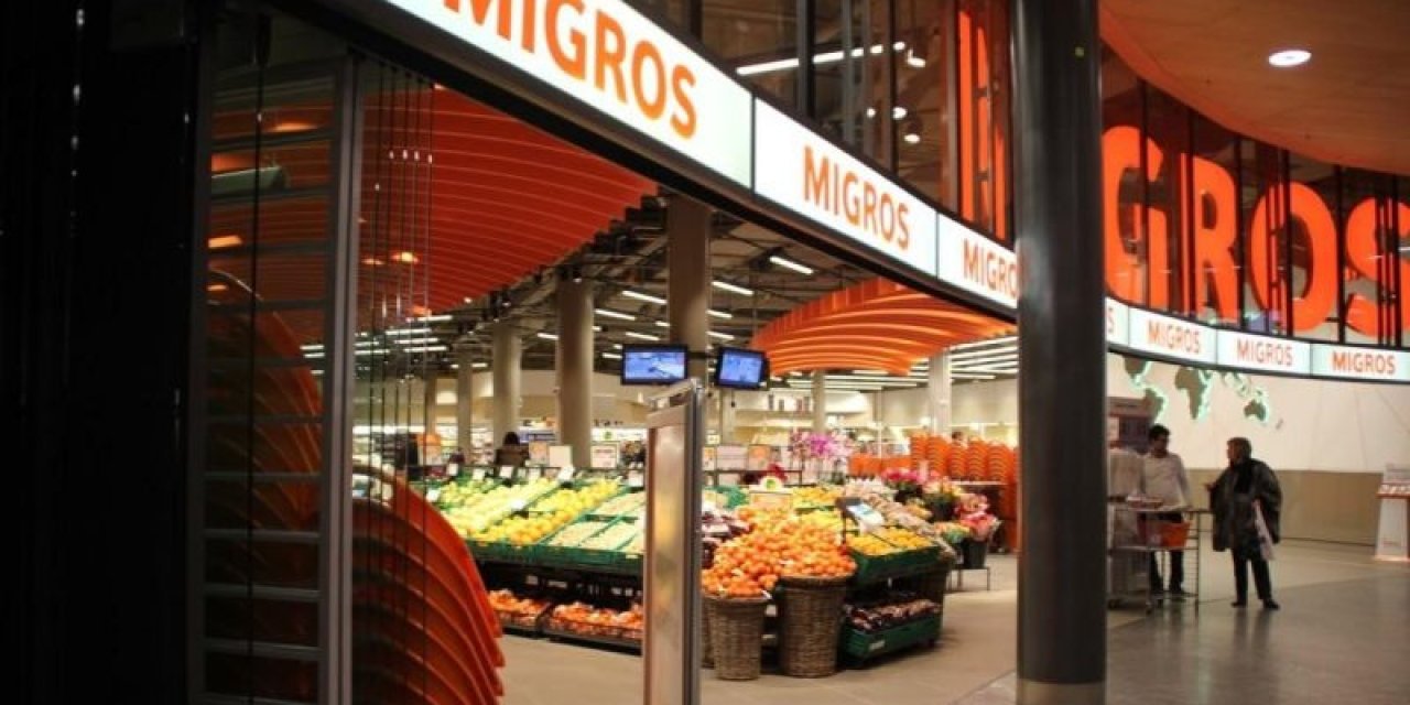 Migros Ayçiçek Yağı Stoklarını Eritiyor! 25 TL, 39 TL, 59 TL, 99 TL'ye Satıyor! Resmen Meydan Okudu...