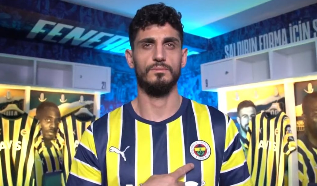 Melisa Döngel ve Fenerbahçeli Samet Akaydın Sevgili Mi? Dedikodu Kazanı Kaynıyor! Sefo'dan Sonra Yeni Aşk Rüzgarları!