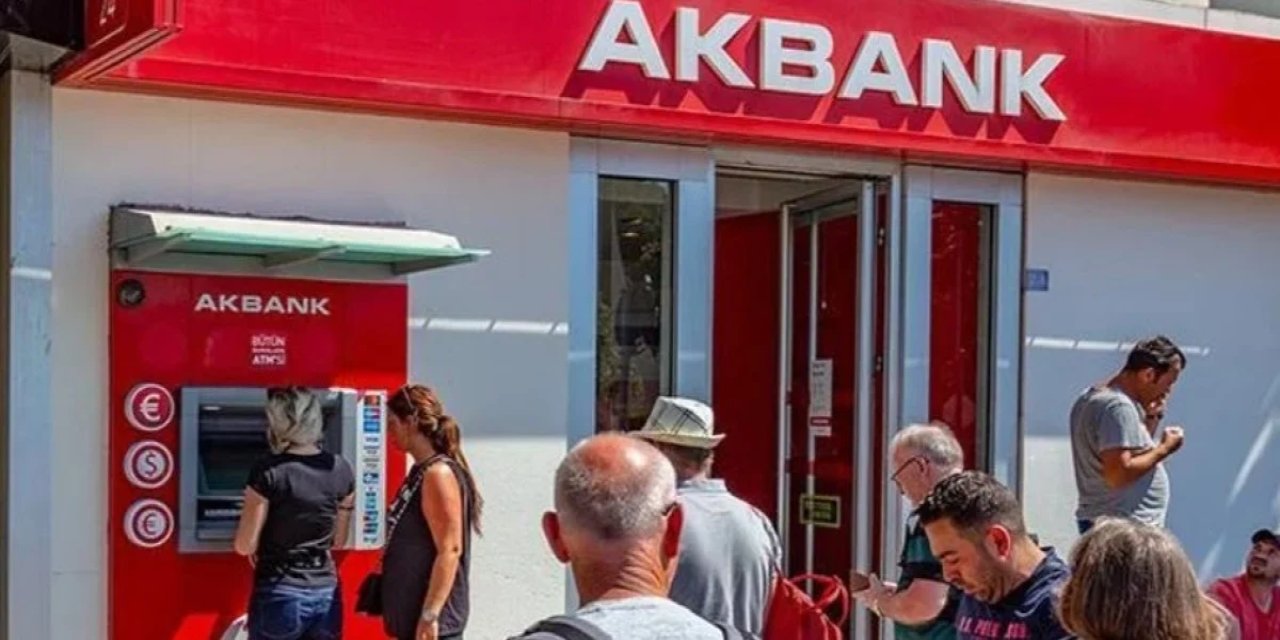 Akbank'tan bedava kredi: 6 ay vade ile 15 bin TL'lik destek verilecek! Tek yapmanız gereken mobil uygulamayı indirmek
