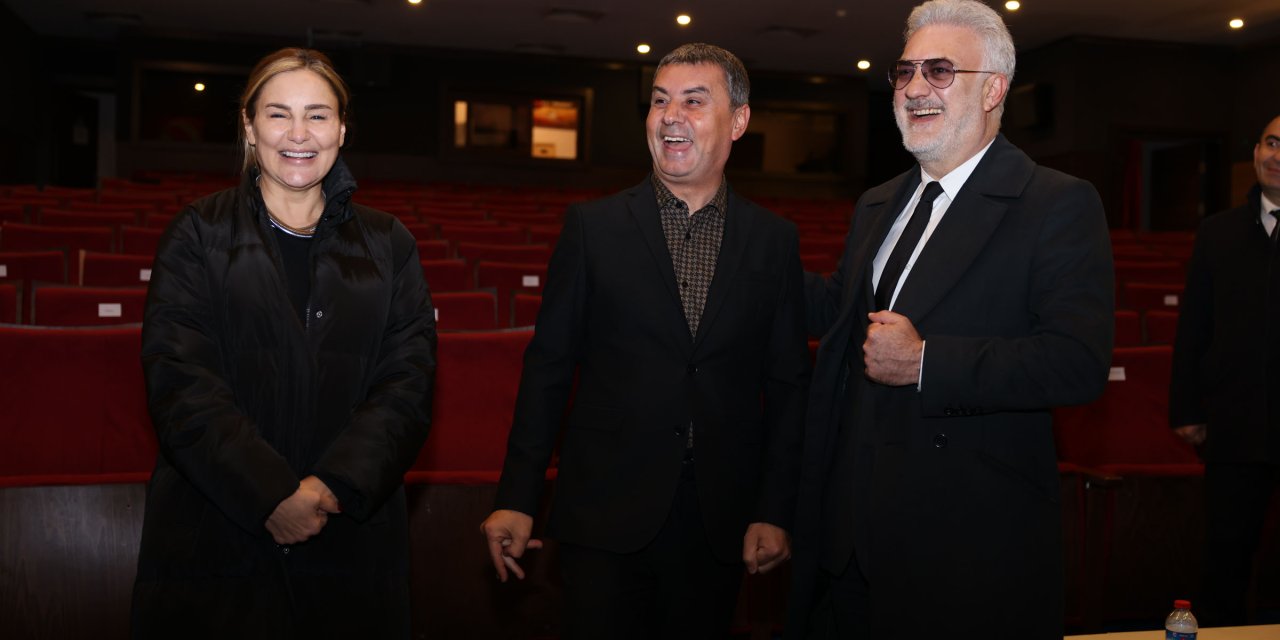 Devlet Tiyatroları Genel Müdürü Tamer Karadağlı Gölbaşı’nı Ziyaret Etti