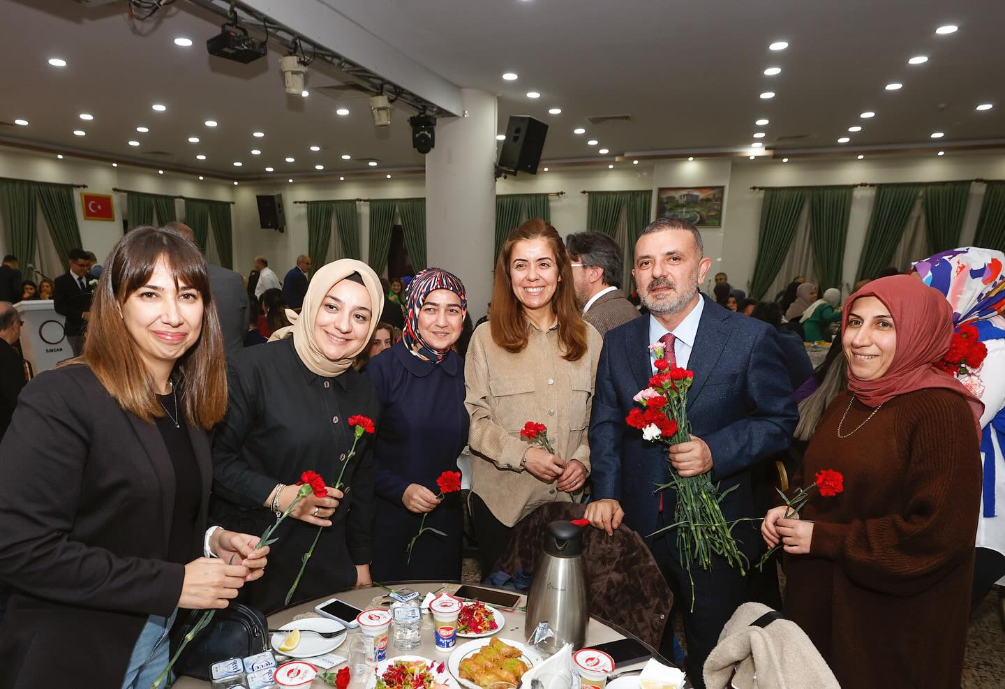 Sincan’da Öğretmenler Günü Coşkusu Yaşandı!