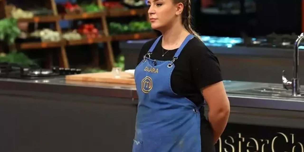 MasterChef Dilara Başaran'dan Cesur Pozlar! Ayna Pozu Ortalığı Ayağa Kaldırdı! Acun Medya...