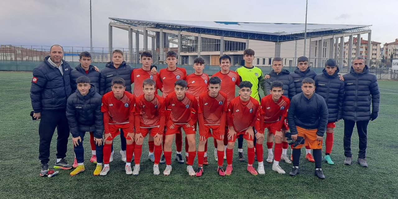 Sincan Belediyespor U-15 Takımı Türkiye Şampiyonasına Yürüyor
