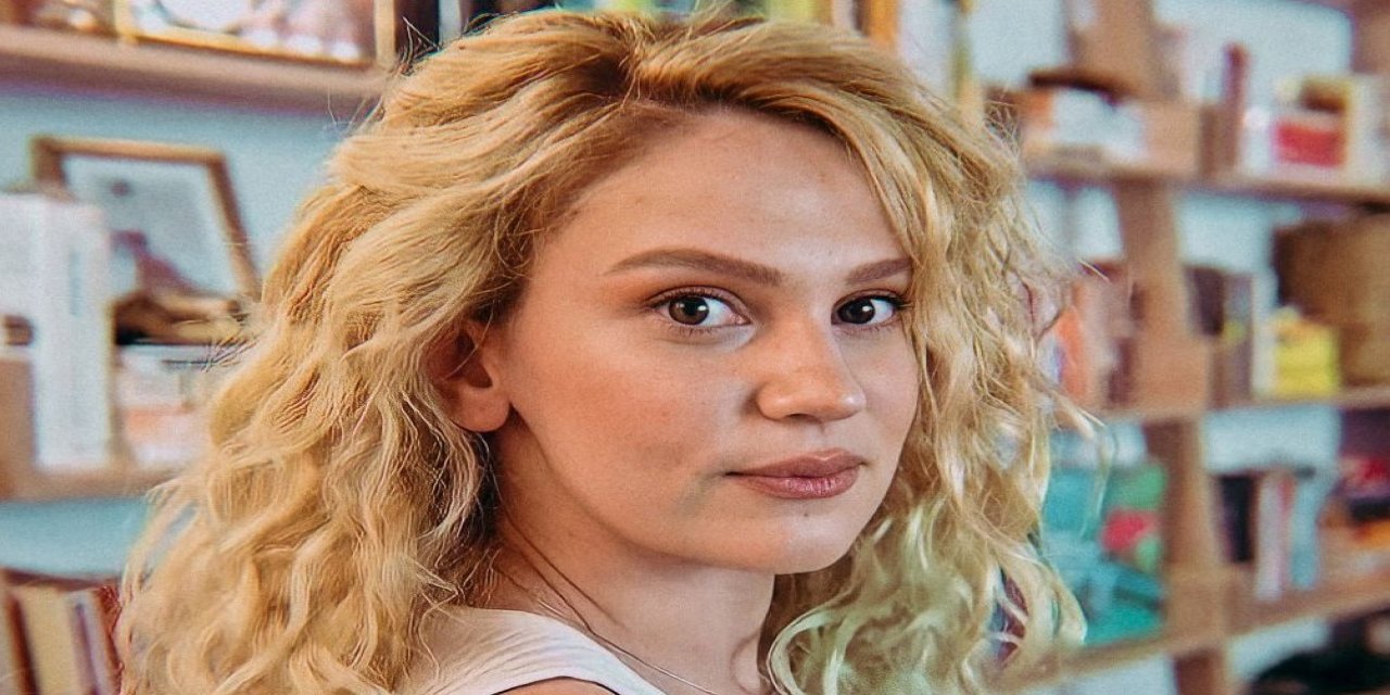 Farah Zeynep Abdullah Yeni Sevgilisi Bakın Kim Çıktı! Sokakta Objektiflere Yakalandılar... İşte O Anlar...