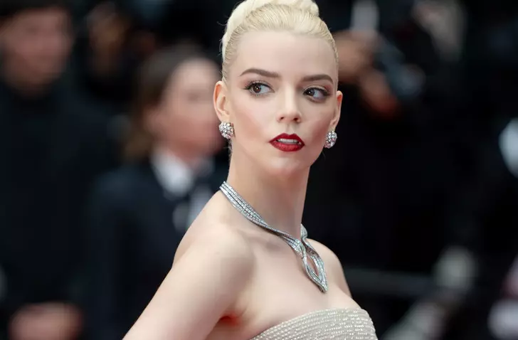 "Furiosa: Bir Mad Max Destanı" Cannes'da Ayakta Alkışlandı! George Miller'ın Yeni Başyapıtı Büyük Beğeni Topladı