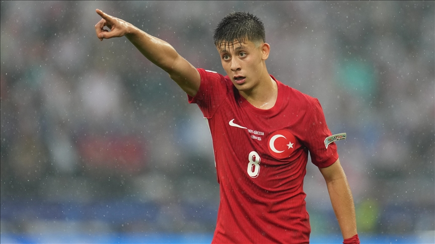 Arda Güler İle Kıyaslanan Galatasaraylı Genç Oyuncu Takımsız Kaldı! Babasının Kim Olduğunu Duyanlar İse Şaşkına Döndü!