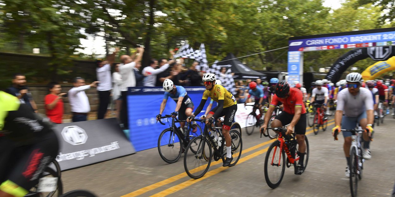 Ankara'da Düzenlenen “Gran Fondo Başkent” Yarışı! 34 Ülkeden 1200 Sporcu Katıldı...