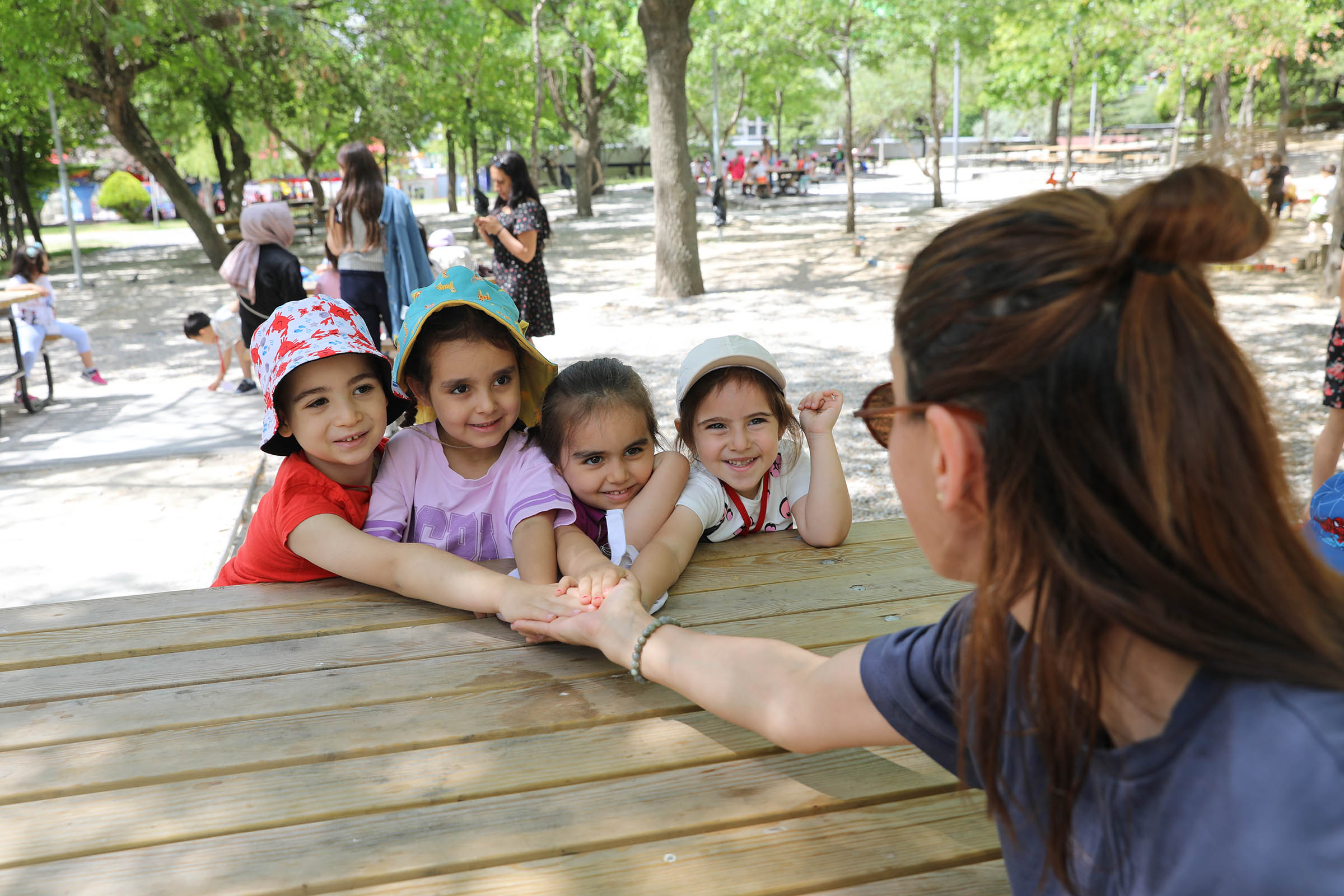Keçiören’de Eğlence Dolu Gün! Minikler Hem Sanat Yaptı Hem Piknik Yaptı!