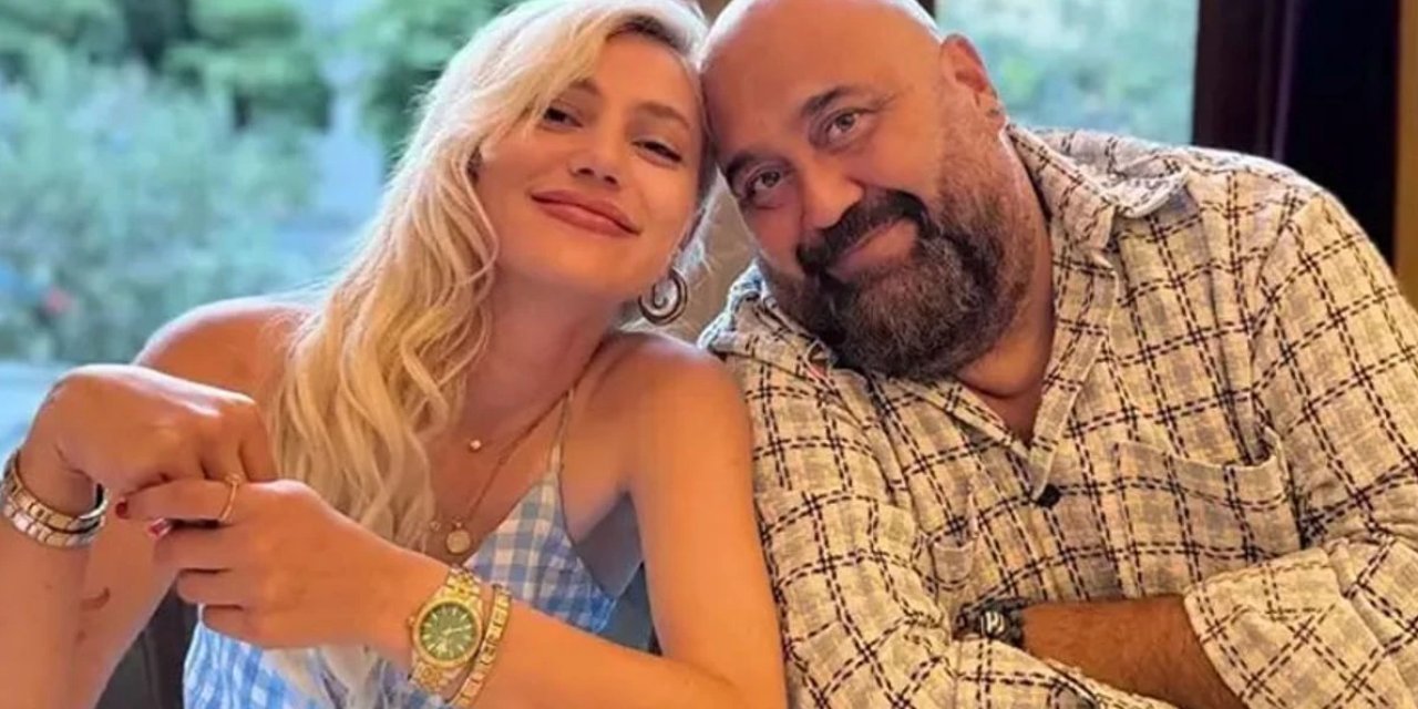 Somer Şef Genç Aşkıyla Tatillerde! 25 Yaş Küçük Sevgilisiyle Havuzda Paylaşımları Gündem Oldu!