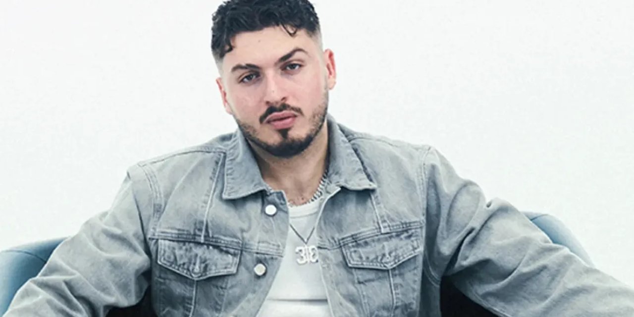 Magazin Gündemine Bomba Gibi Düştü: Cemre Baysel ile Blok3’ün Baş Başa Görüntülendi! İşte O Görüntüler...