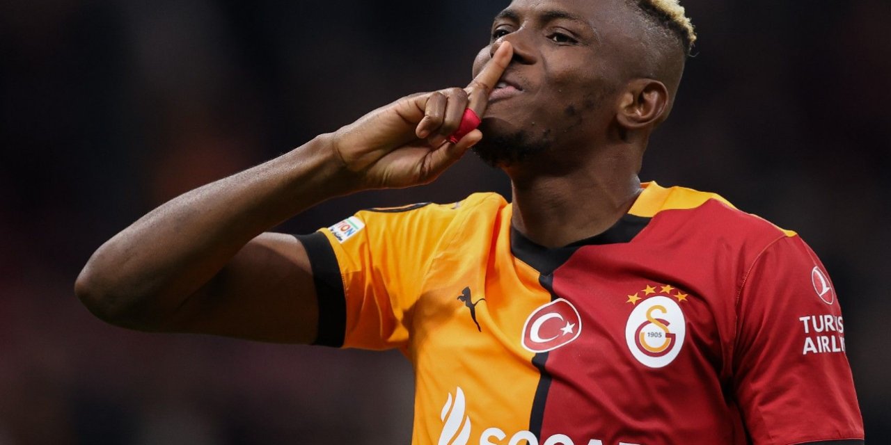 Osimhen’den Kötü Haber Geldi! Sakatlanmıştı, Sahalardan Ne Kadar Uzak Kalacak? İşte Detaylar...