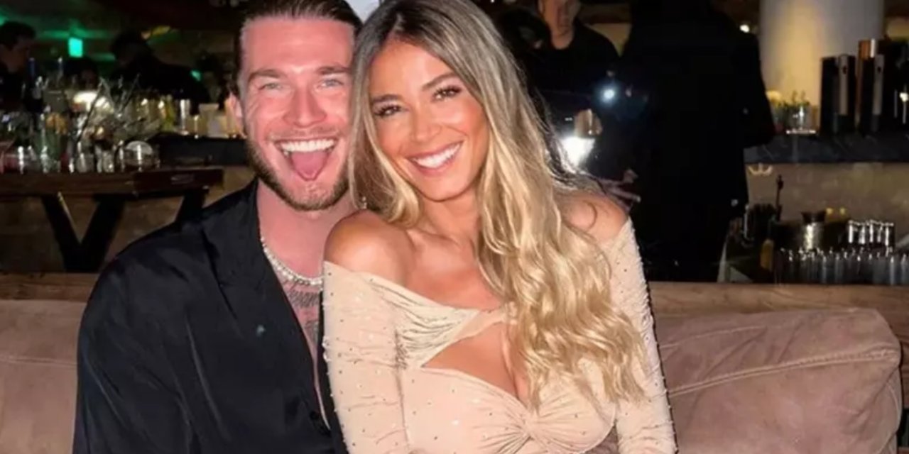 Beşiktaşlı Eski Oyuncunun Eşinden Flaş Paylaşım! Banyodan Çıplak Pozları Sosyal Medyayı Salladı! İşte O Paylaşım...