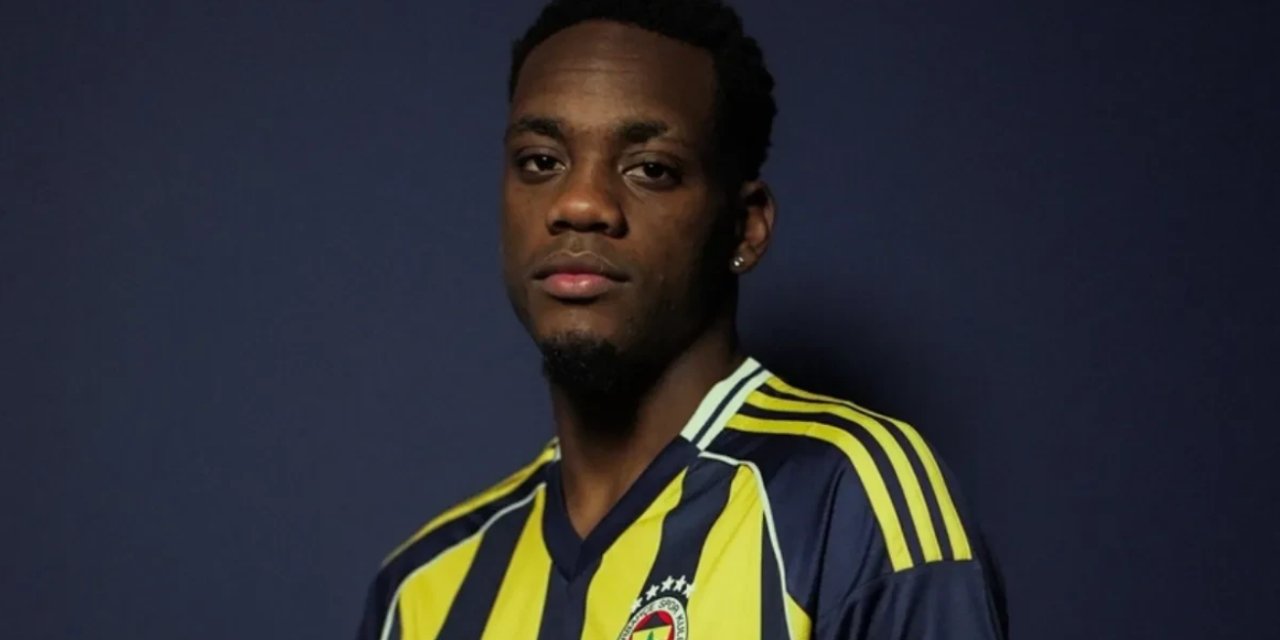 Fenerbahçe’de Jhon Duran Şoku! Koltuk Değneği Polemiği Ortalığı Karıştırdı! İşte Detaylar...
