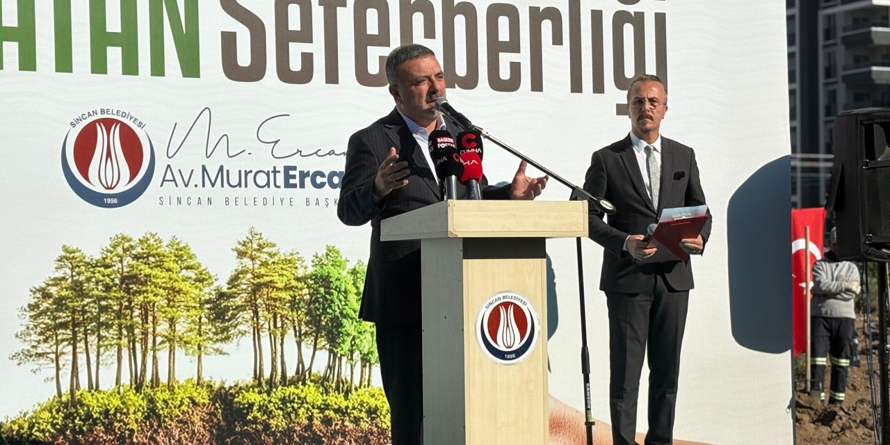 Sincan’da “Yeşil Vatan Seferberliği” Coşkusu: Başkan Murat Ercan Vatandaşlarla Fidan Dikti