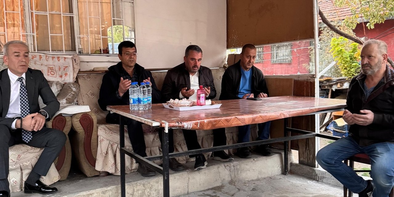 Pursaklar Belediye Başkanı Ertuğrul Çetin’den Acılı Ailelere Taziye Ziyareti