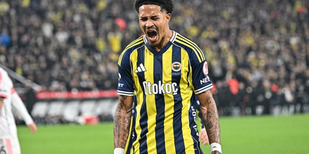 “Sol Bek Oynamak İstemiyor” Deniyordu! Fenerbahçe’de Pozisyon Tartışmasına Açıklama Geldi! İşte Detaylar...