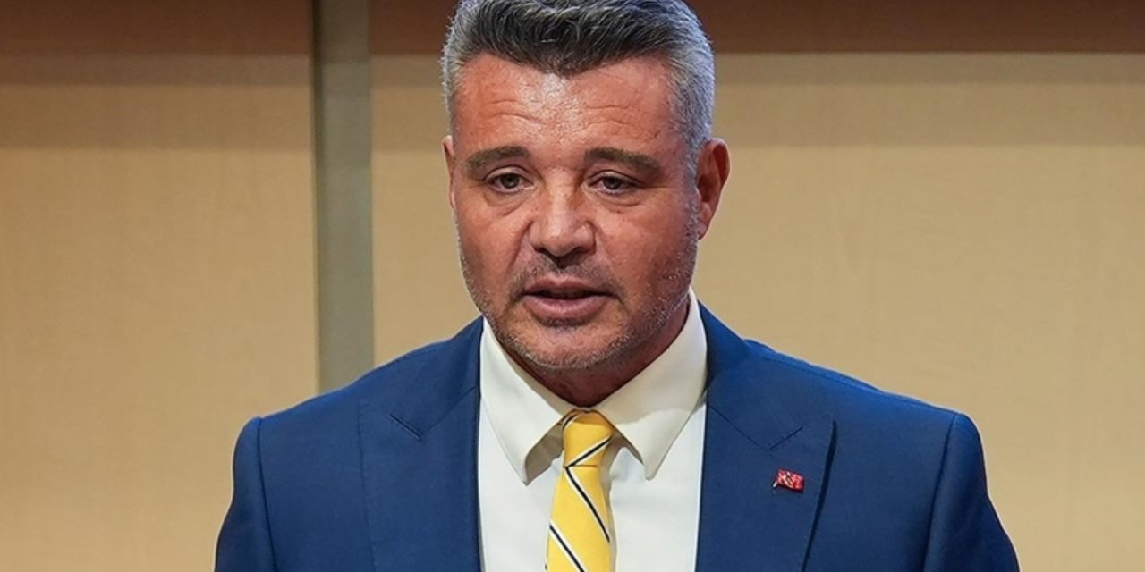 Fenerbahçe Yönetimi Taraftara Öyle Bir Jest Yaptı Ki... Yağmurluktan Sonra Şimdi De... İşte Detaylar!