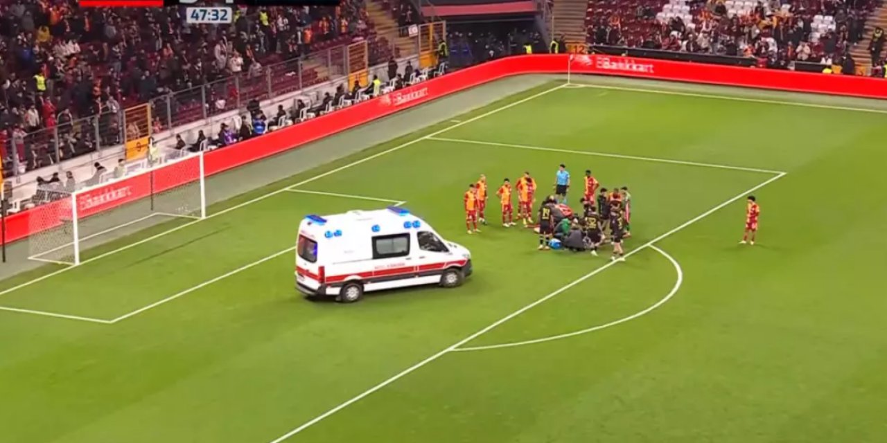 Galatasaray–İstanbulspor Maçında Korkutan Çarpışma! Ambulans Sahaya Girdi! İşte Ahmed Kutucunun Son Durumu!