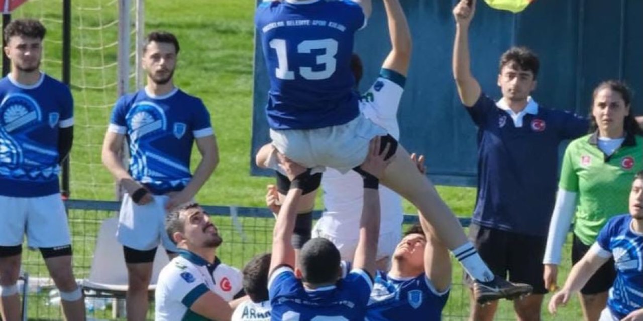 Pursaklar’dan Tarihi Zafer: 7’li Ragbi’de Namağlup Şampiyonluk Geldi!