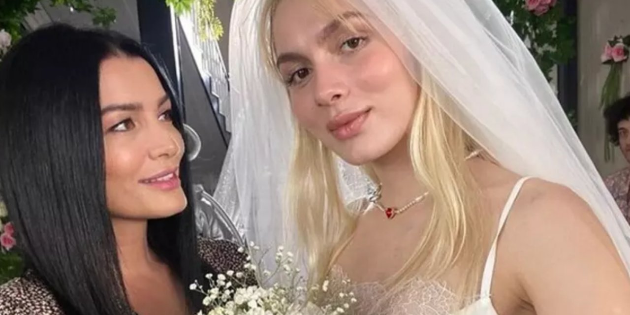 Aleyna Tilki’nin Annesi Cesur Tarzıyla Olay Oldu! 47 Yaşındaki Havva Öztel O Pozlarla Gündem Oldu!