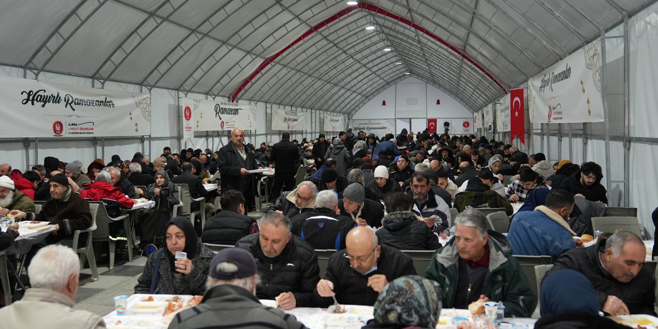 Keçiören İftar Çadırları 2026: İşte İftar Sofralarının Kurulduğu Tam Liste!