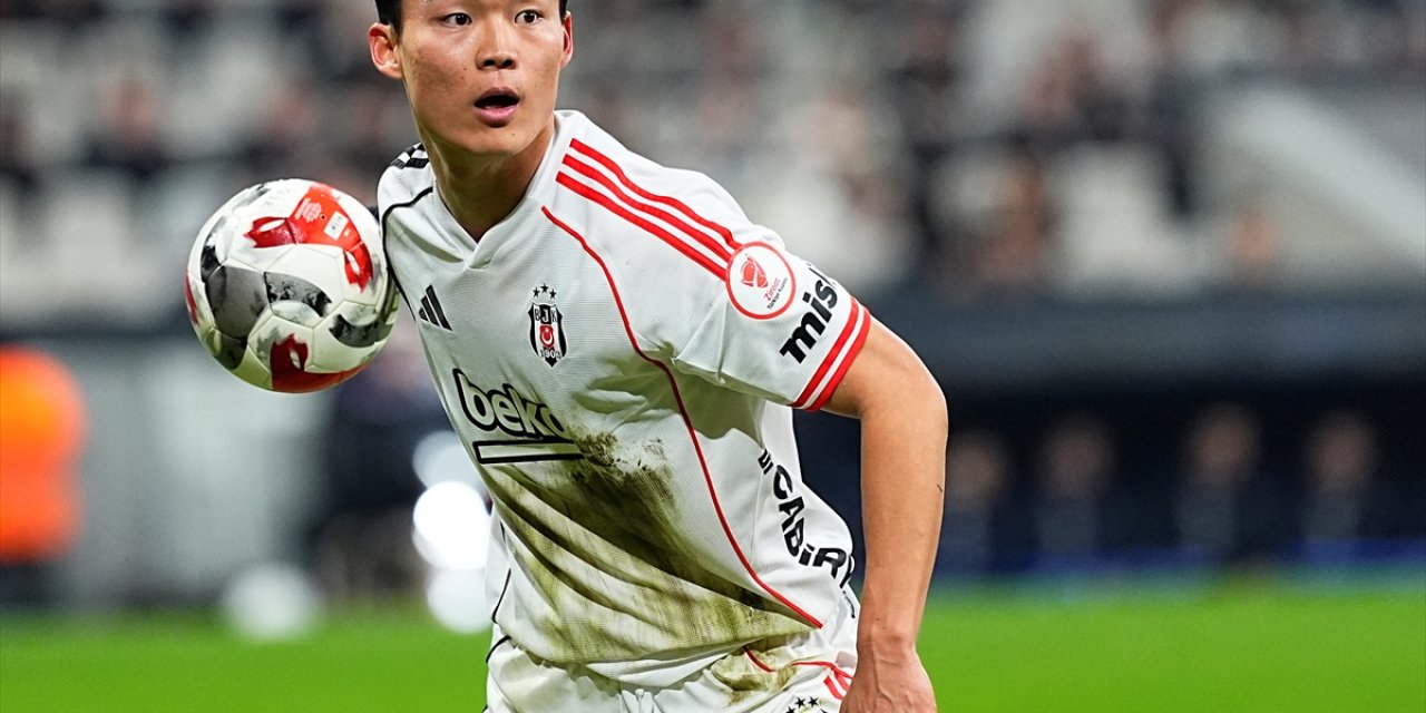 Beşiktaş'ın Çeyrek Finaldeki Rakibi Kim Olacak? C Grubu'nu Lider Bitiren Kartal'ın İnanılmaz Serisi!