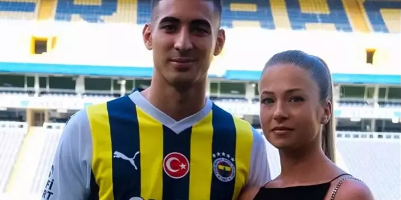 Mert Müldür’ün Nişanlısı Koprena Andjela Kimdir? Stadyum Olayı Sonrası Gündem Oldu! Fenerbahçeli Futbolcunun Nişanlısı Sosyal Medyada Konuşuluyor