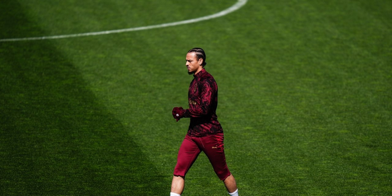 Galatasaray Taraftarı Yasta: Leroy Sane Derbide Yok Mu? 2 Maçlık Men Cezası Onandı!