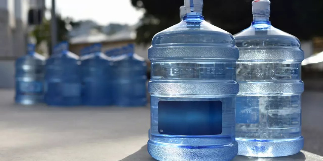 Damacana Suyu Sakın Oraya Koymayın! Evlerde Yapılan Büyük Hata Ortaya Çıktı! Güneş Altında Bekleyen Damacana Risk Saçıyor!