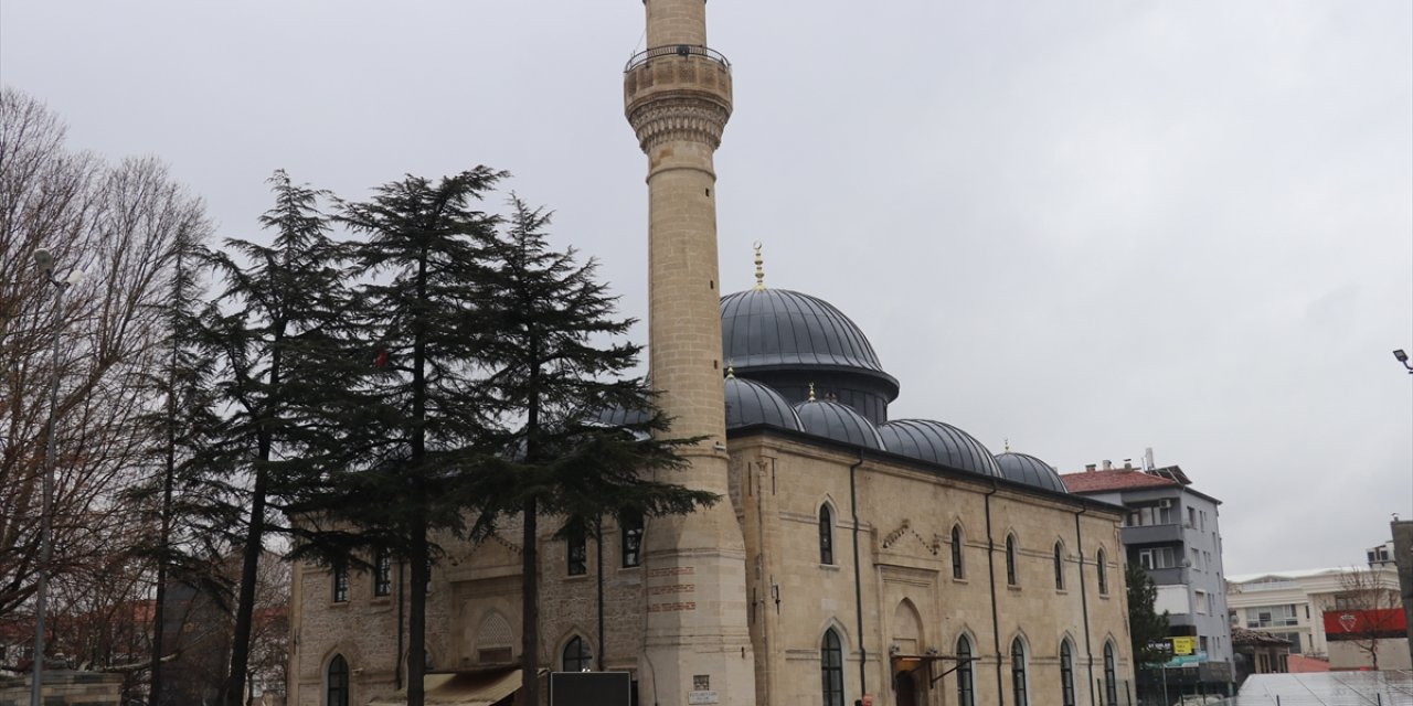 Ayasofya'dan Esinlendi, Abdülhamid Han Yaptırdı: Isparta Ulu Cami'de İlk Namaz Bayramda!