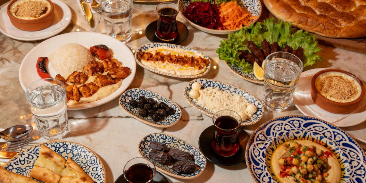 Bayramda Bu Hatayı Yapan Yandı! Bayram Sofralarınızda Buna Dikkat! Sağlığınızı Tehdit Ediyor...