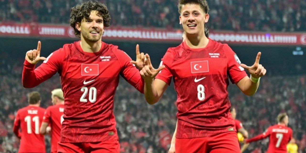 Kosova Maçı Öncesi A Milli Takımımızın Oteline Saldırı! Skandal Görüntüler Ortaya Çıktı! Kosova’da Milli Takımın Kaldığı Otel Hedef Alındı!