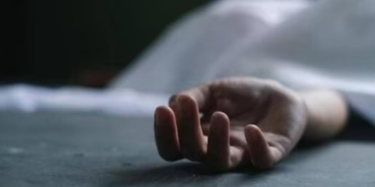 Uzmanlar Açıkladı! Bu İşaretleri Görüyorsanız Dikkat! Vücut Ölüm Öncesi Sinyal Vermeye Başlıyor