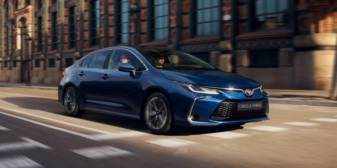 Toyota'dan Nisan Ayına Özel Hybrid Araçlarda Büyük Fırsat! Corolla ve C-HR Modellerinde Büyük İndirim!