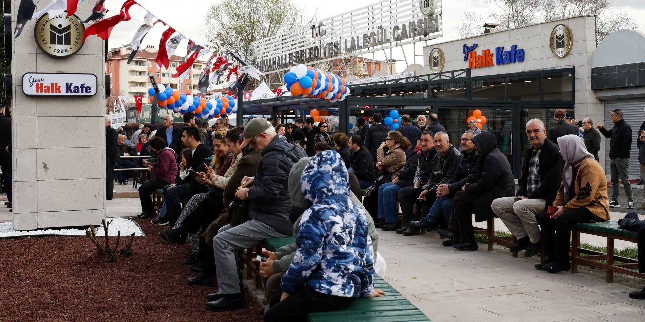 Emekli ve Gençlerin Yeni Favorisi! Lalegül Çarşısı’nda Halk Kafe Heyecanı... Açıldı!