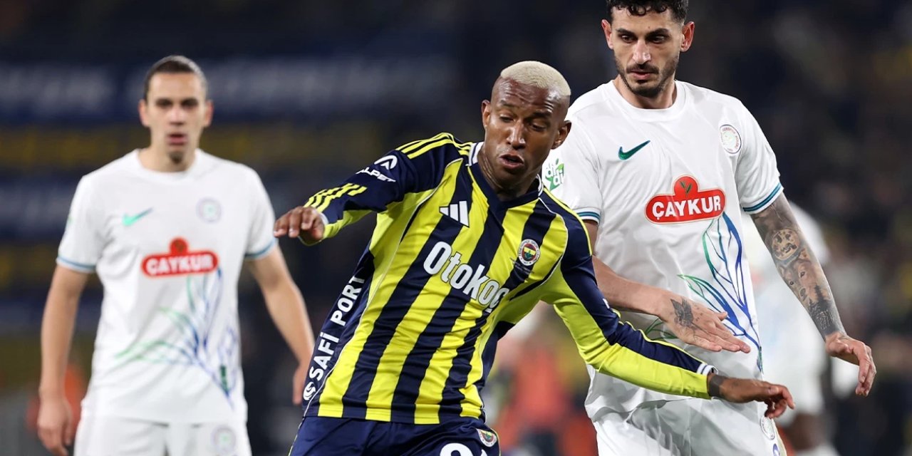 90+8’de Yıkım! Fenerbahçe Liderliği Kaçırdı! Galatasaray Cephesinden Göndermeli Manidar Paylaşım Geldi!