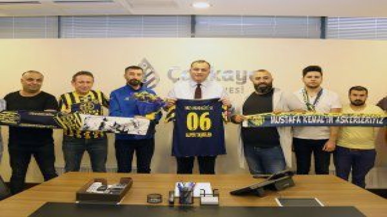 Alper Taşdelen, Süper Lig’e çıkan Ankaragücü’nün taraftar gruplarını makamında ağırladı