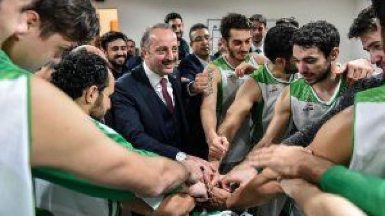Mamak Belediyesi Basketbol İstanbul T.E.D Spor Kulübü’nü ağırladı