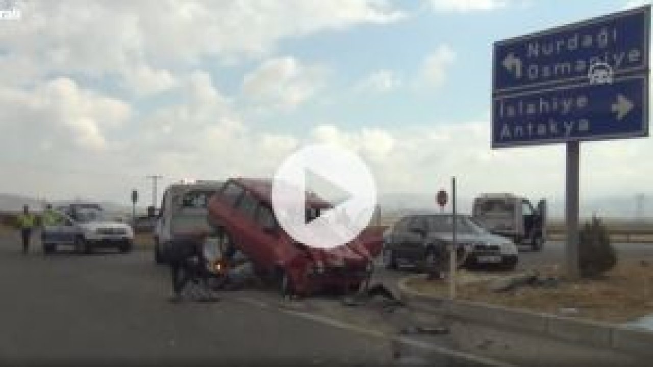Gaziantep'te Feci Trafik kazası: 12 yaralı