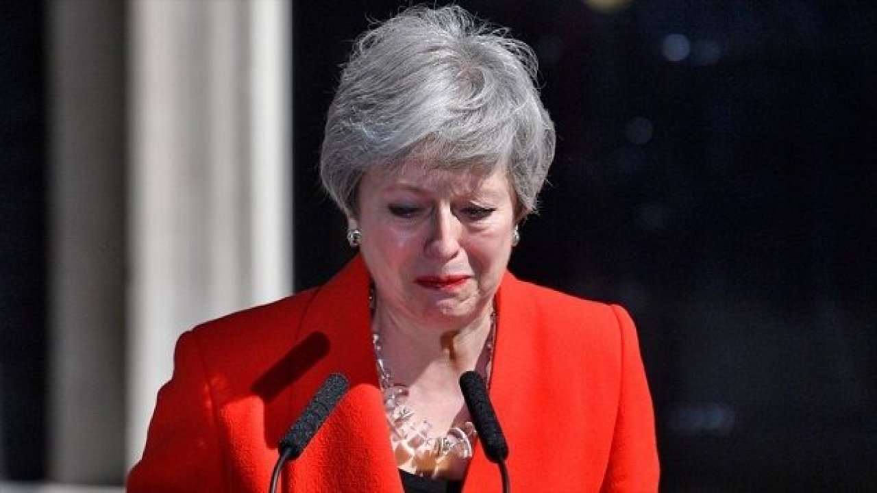 İngiltere Başbakanı May 7 Haziran'da istifa edeceğini açıkladı