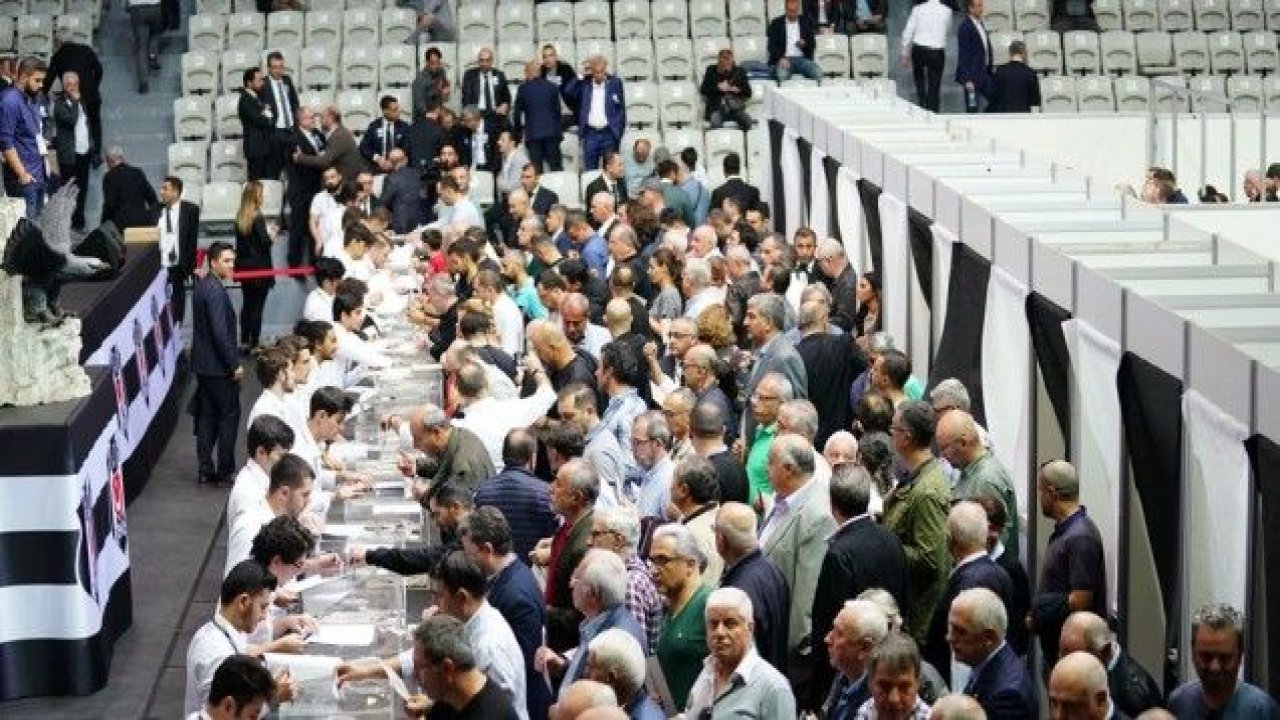 Beşiktaş’ta başkanlık seçimine yoğun katılım