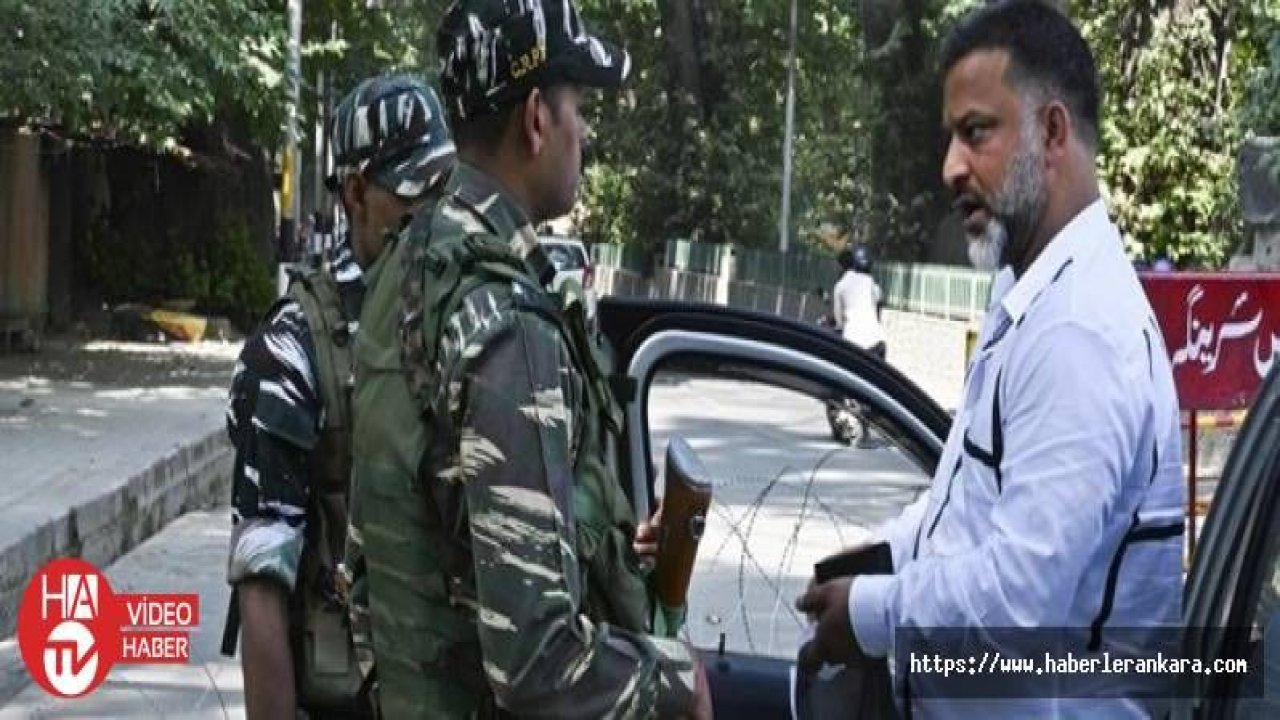 Hindistan'dan Cammu Keşmirli belediye başkanına ev hapsi