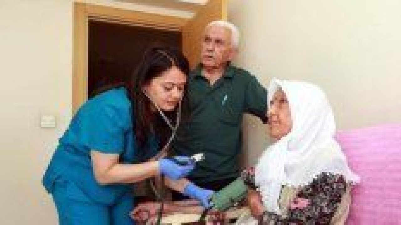 Ankara Yenimahalle'den hastalara evde sağlık hizmeti