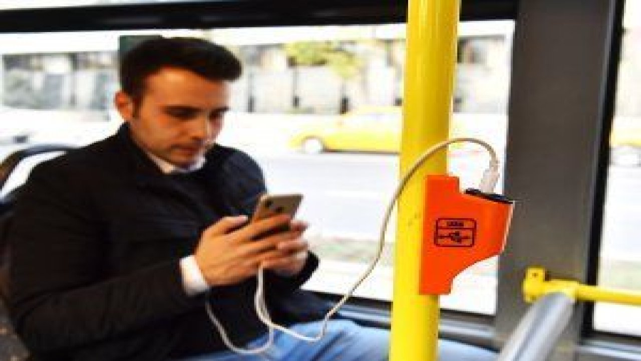 EGO otobüslerine, şarj imkanı tanıyan usb şarj cihazları takılıyor