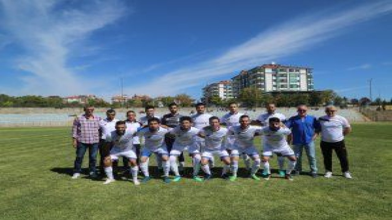 Beypazarı Belediye Gençlik Spor 2018-2019 futbol sezonuna galibiyetle başladı