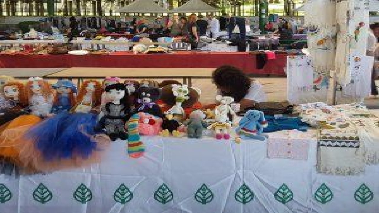 Ayrancı Pazarı’nda kendi ürettiklerini satan kadınlar, bayram harçlıklarını çıkarttı