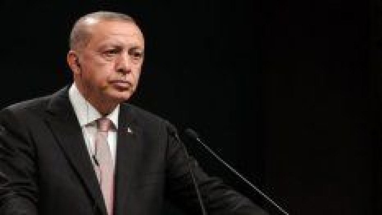 Cumhurbaşkanı Erdoğan’dan kamu çalışanlarına bayram müjdesi