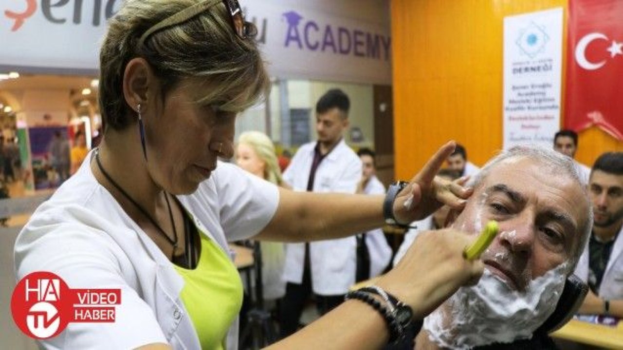 Usturaya kadın eli değdi